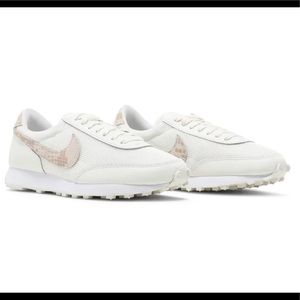Nike Daybreak 'Sail Snakeskin’ Women’s 8.5 *RARE* New in Box
